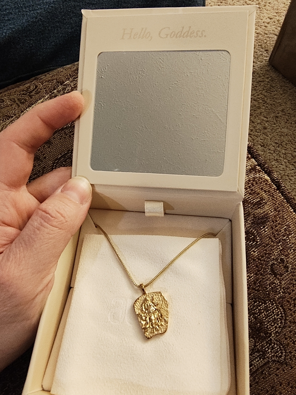 Awe Inspired Freya Necklace, Ancients Collection 2021 - Picture 4 of 7
